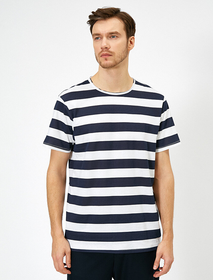 Çizgili T-Shirt