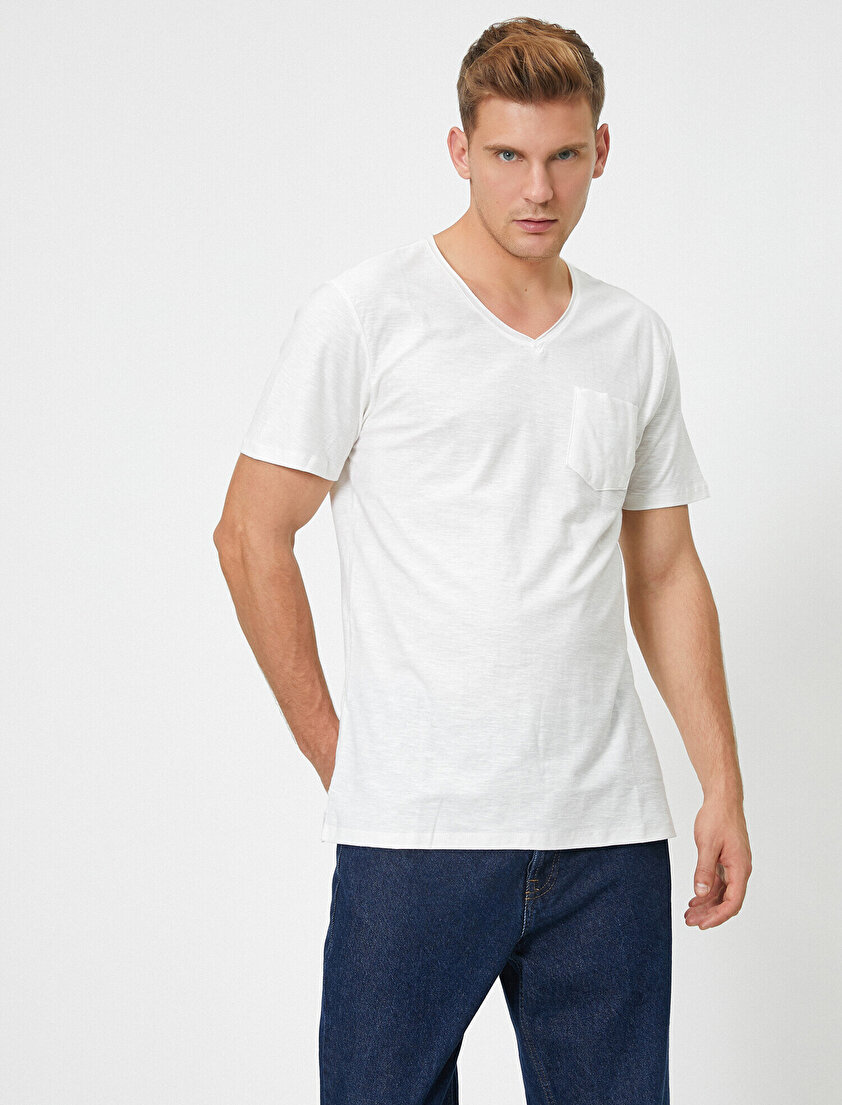 V Yaka Cebi Flamlı Slim Fit Basic Tişört