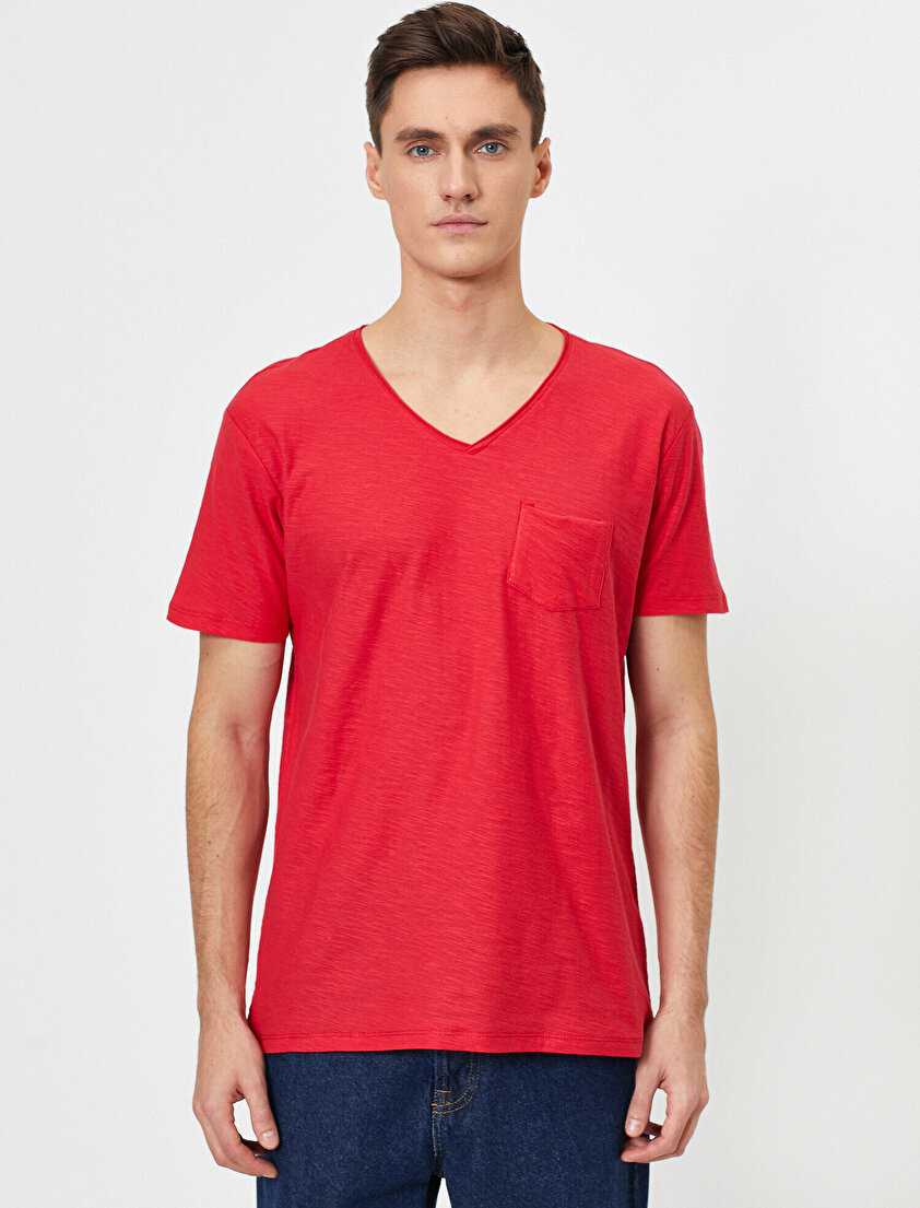 V Yaka Cebi Flamlı Slim Fit Basic Tişört