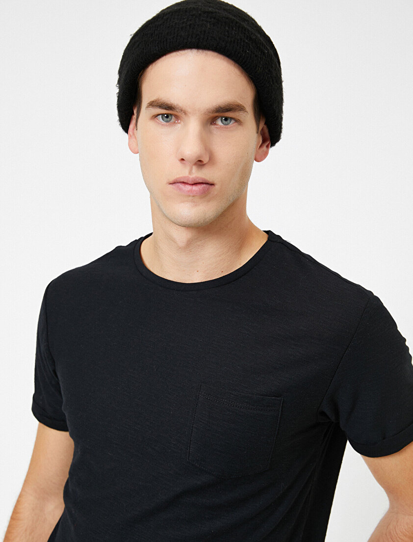 Bisiklet Yaka Cep Detaylı Flamlı Kumaş Slim Fit Basic Tişört