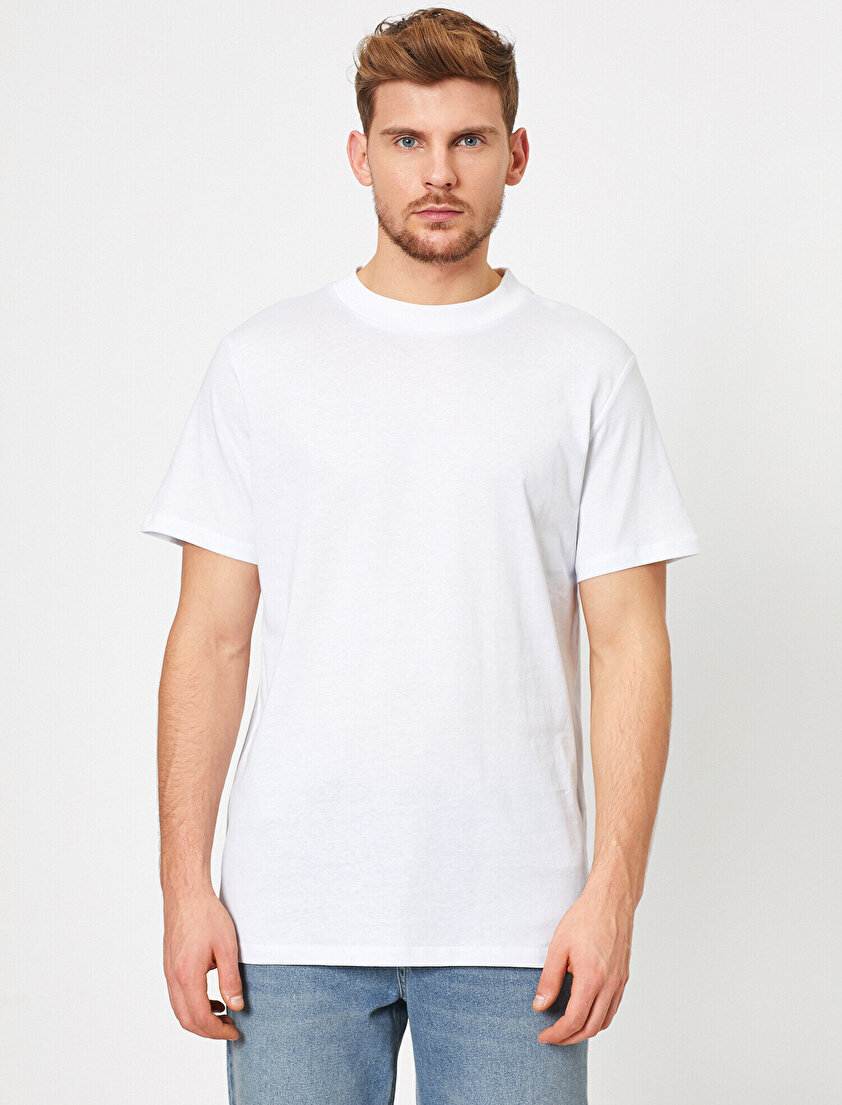 Yüksek Yaka Rahat Kesim Basic Tişört