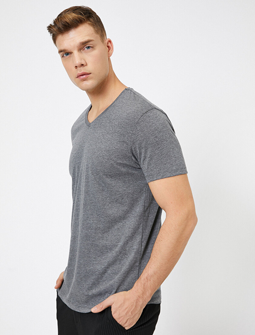 V Yaka %100 Pamuk Slim Fit Basic Tişört