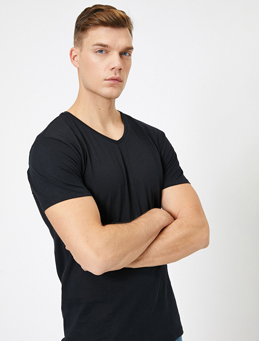 V Yaka %100 Pamuk Slim Fit Basic Tişört