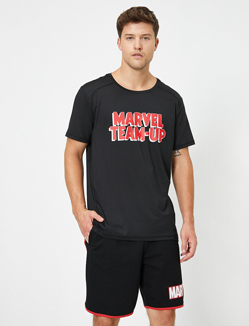Marvel Lisanslı Baskılı Tişört