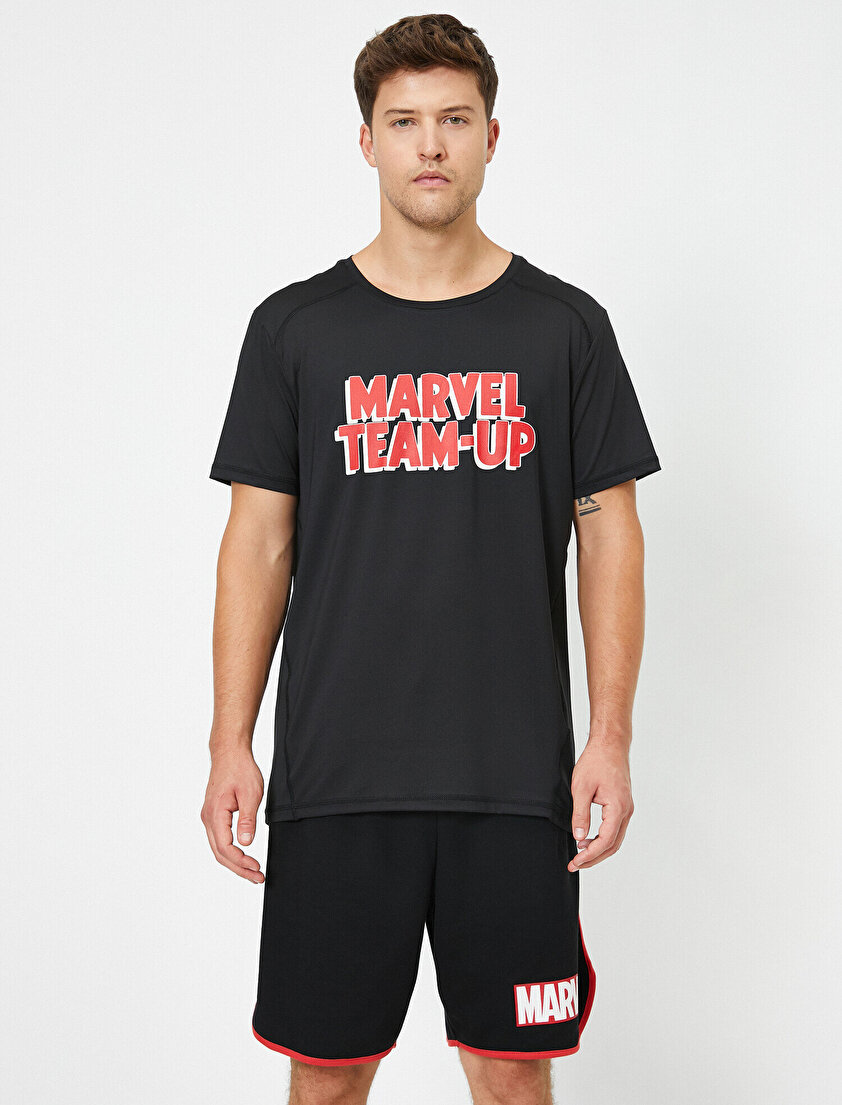 Marvel Lisanslı Baskılı Tişört