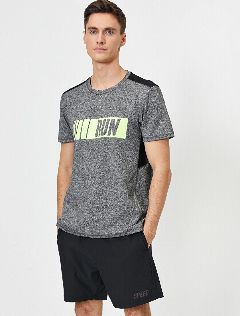 Yazılı Baskılı T-Shirt