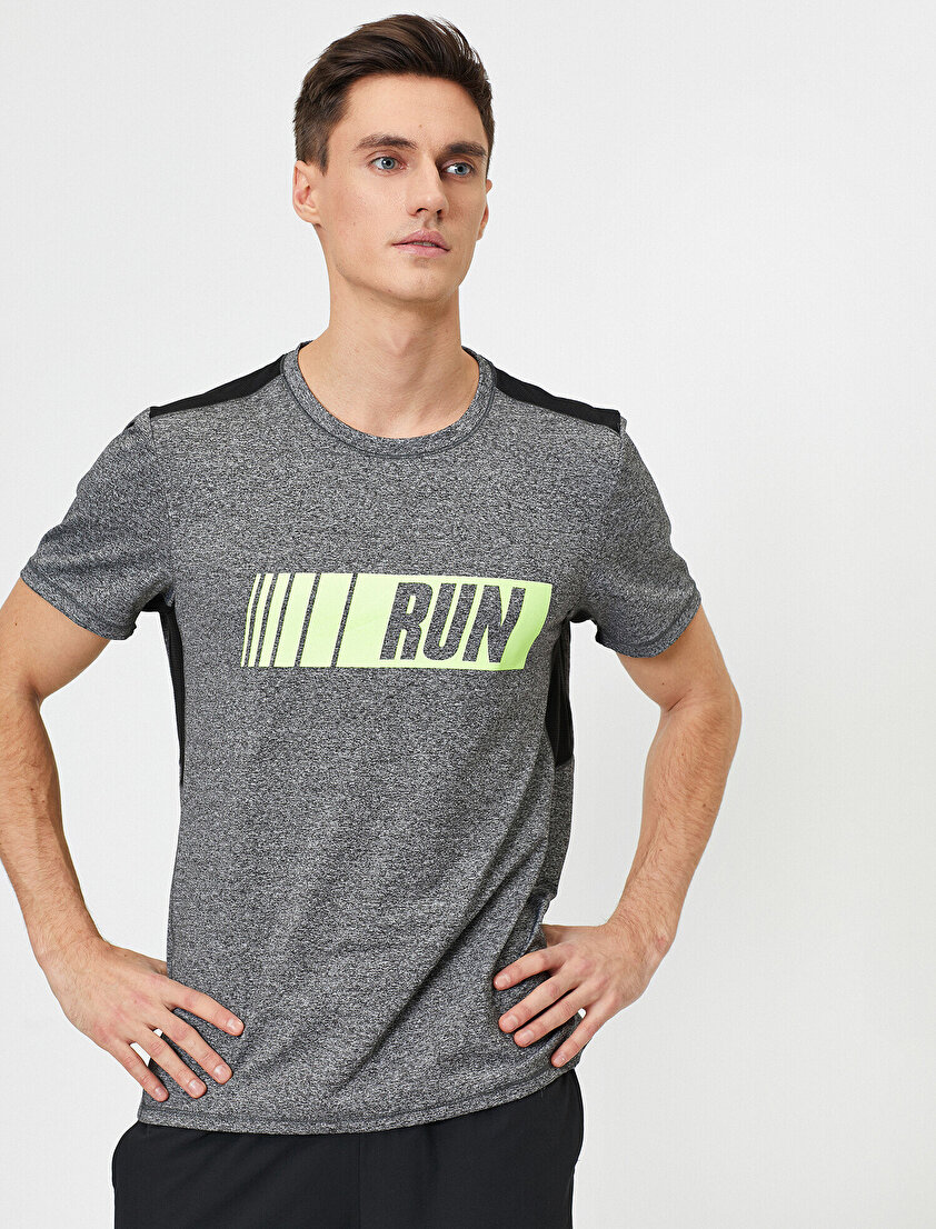 Yazılı Baskılı T-Shirt