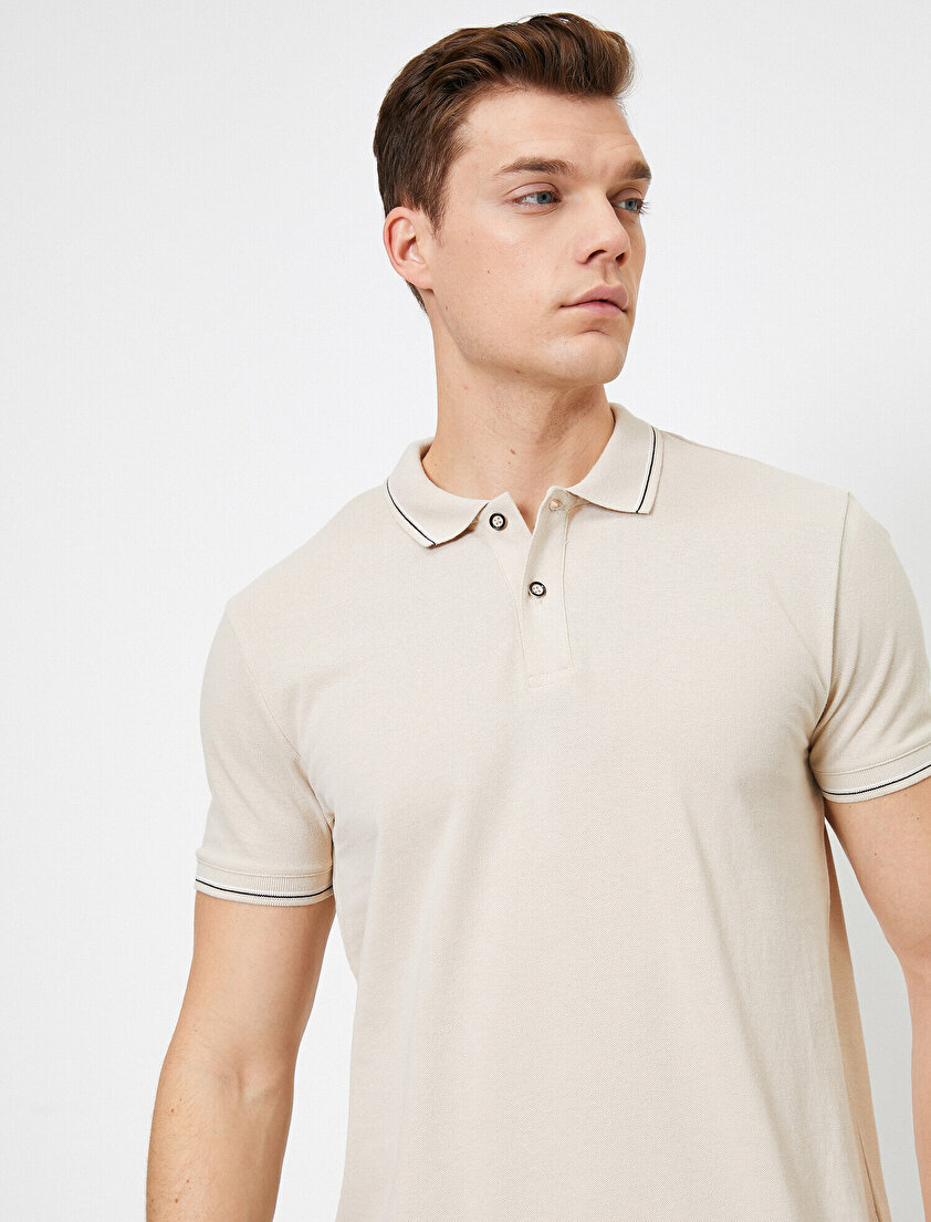Polo Yaka Düğme Detaylı Yaka ve Kol Ucu Çizgili Slim Fit Tişört