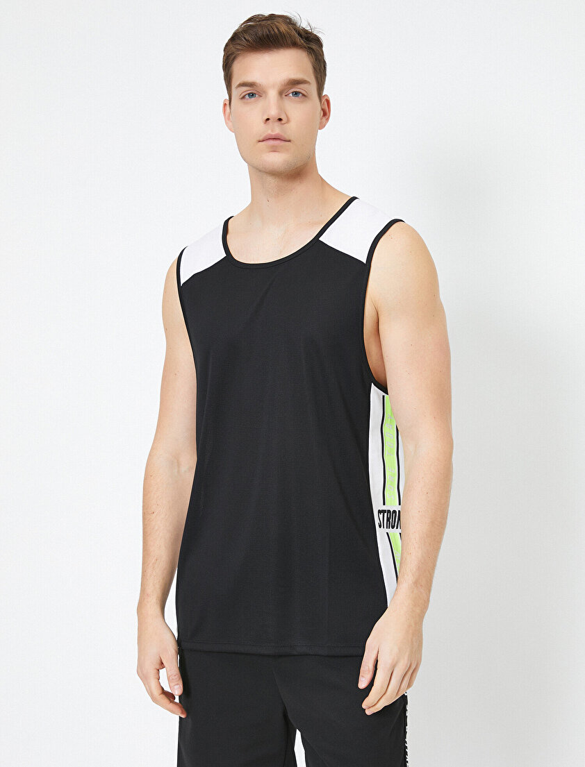 Bisiklet Yaka Yazılı Baskılı Atlet