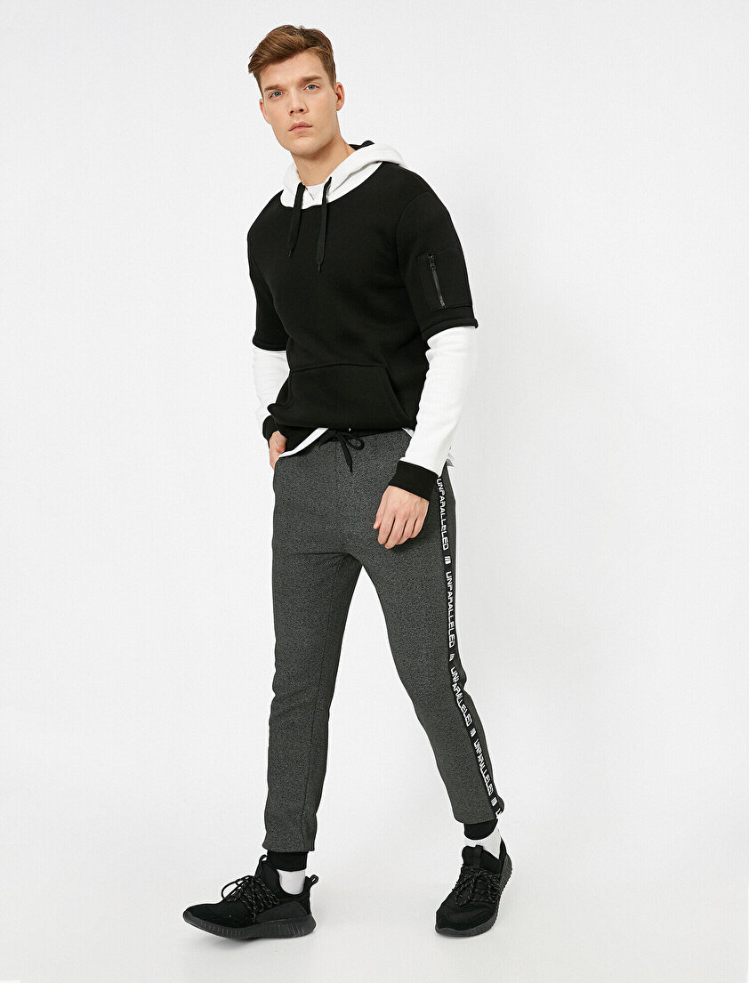 Yazı Şeritli Cepli Jogger Fit Eşofman Altı
