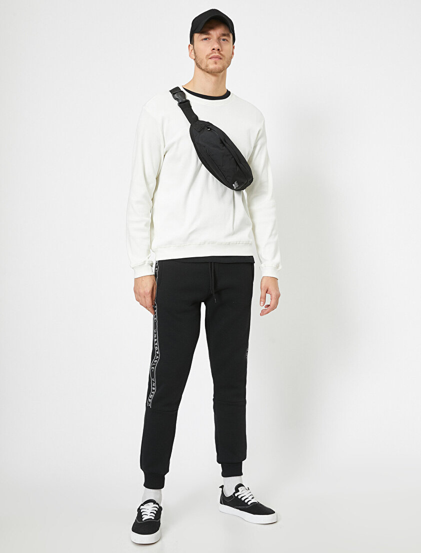 Yanı Yazılı Baskılı Paçası Lastikli Cepli Eşofman Altı