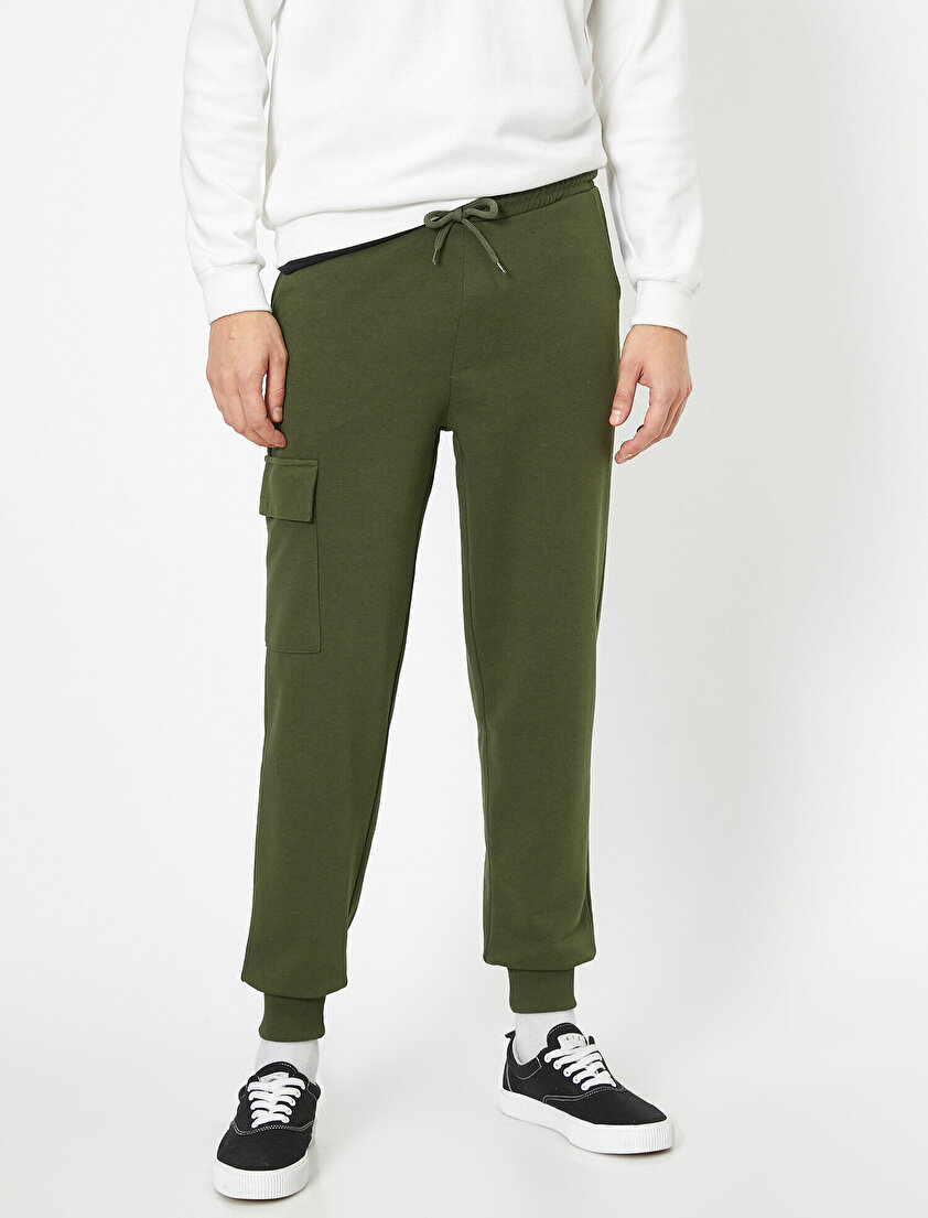 Kargo Cep Detaylı Beli Bağlamalı Paçası Lastikli Cepli Eşofman Altı