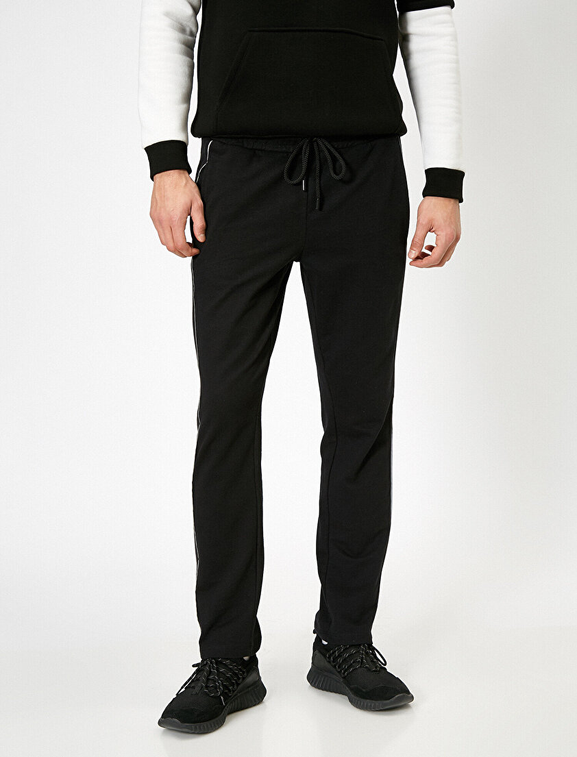 Cep Detaylı Eşofman Altı