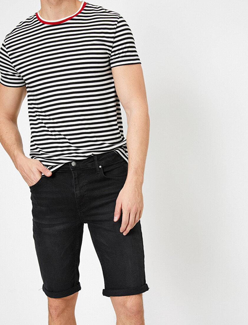 Cep Detaylı Jean Şort