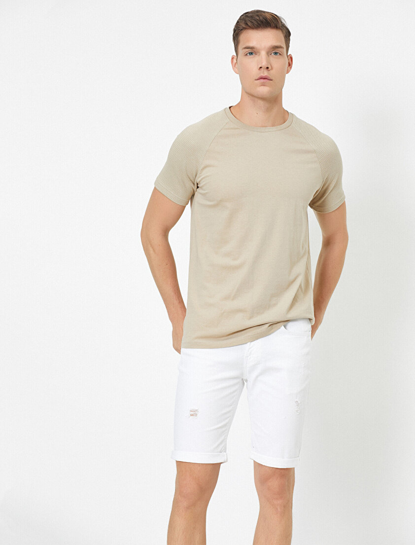 Cep Detaylı Jean Şort