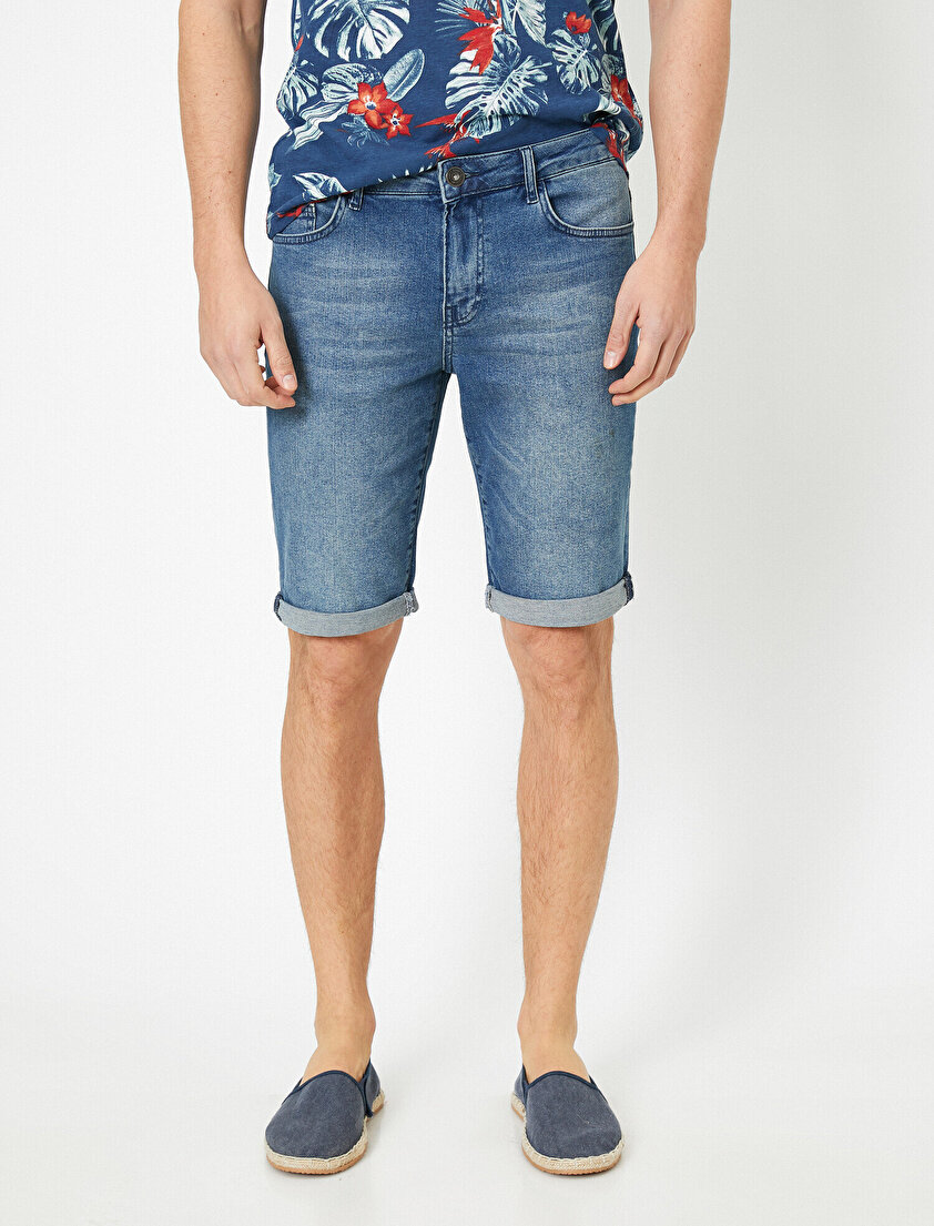 Cep Detaylı Jean Şort