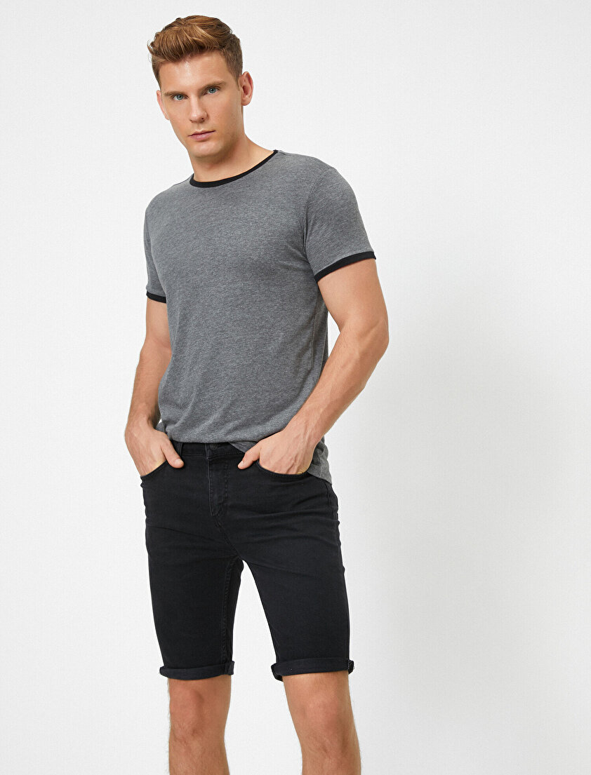 Dizi Katlama Detaylı Cepli Jean Şort