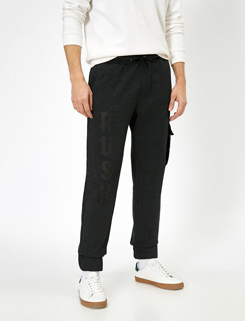 Yazılı Baskılı Kargo Cepli Beli Bağlamalı Eşofman Altı