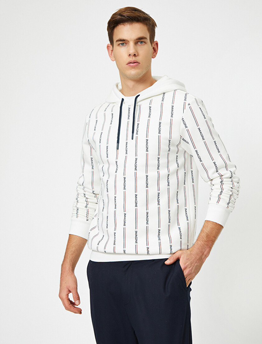 Kapüşonlu Metraj Yazı Baskılı  Sweatshirt