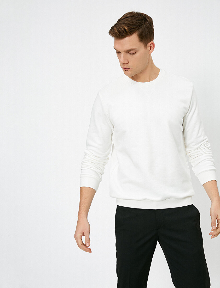 Bisiklet Yaka Basic Sweatshirt