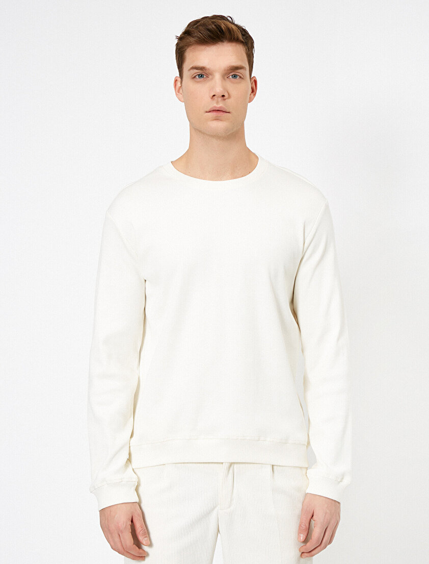 Bisiklet Yaka Uzun Kollu Basic Sweatshirt