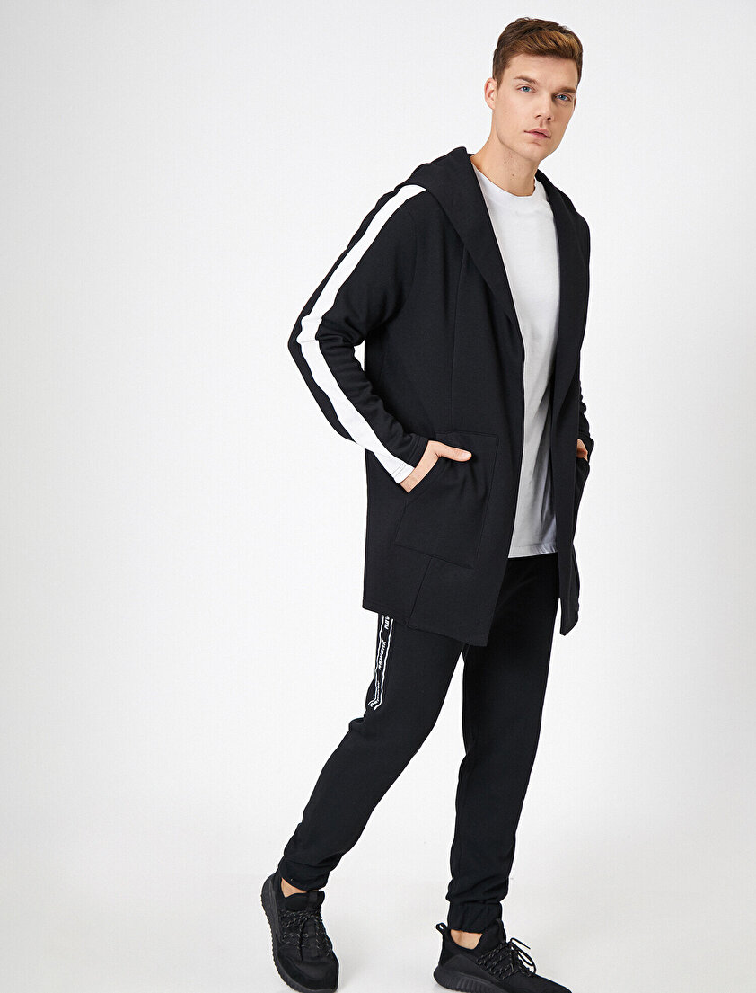 Kapüşonlu Şerit Detaylı Uzun Fit Hırka