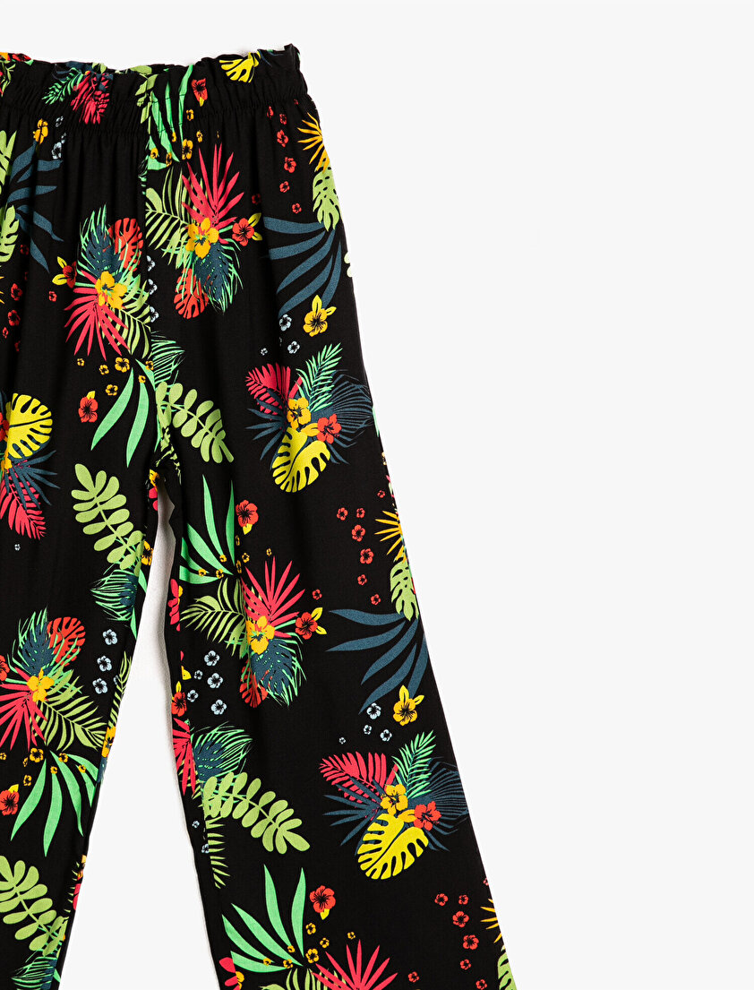 Çiçek Desenli Geniş Kesim Pantolon