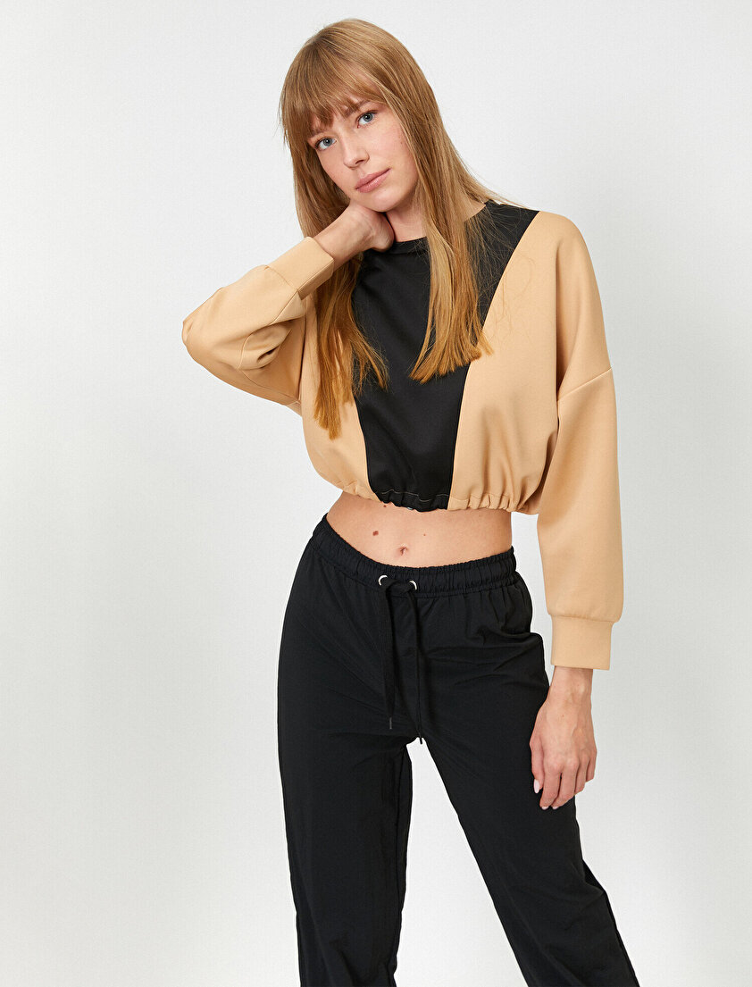 Bisiklet Yaka Renk Bloklu Crop Sweatshirt