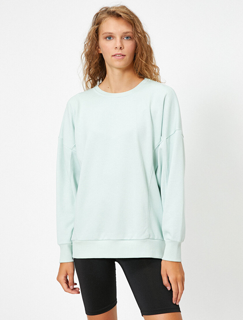 Bisiklet Yaka Oversize Uzun Kollu Sweatshirt