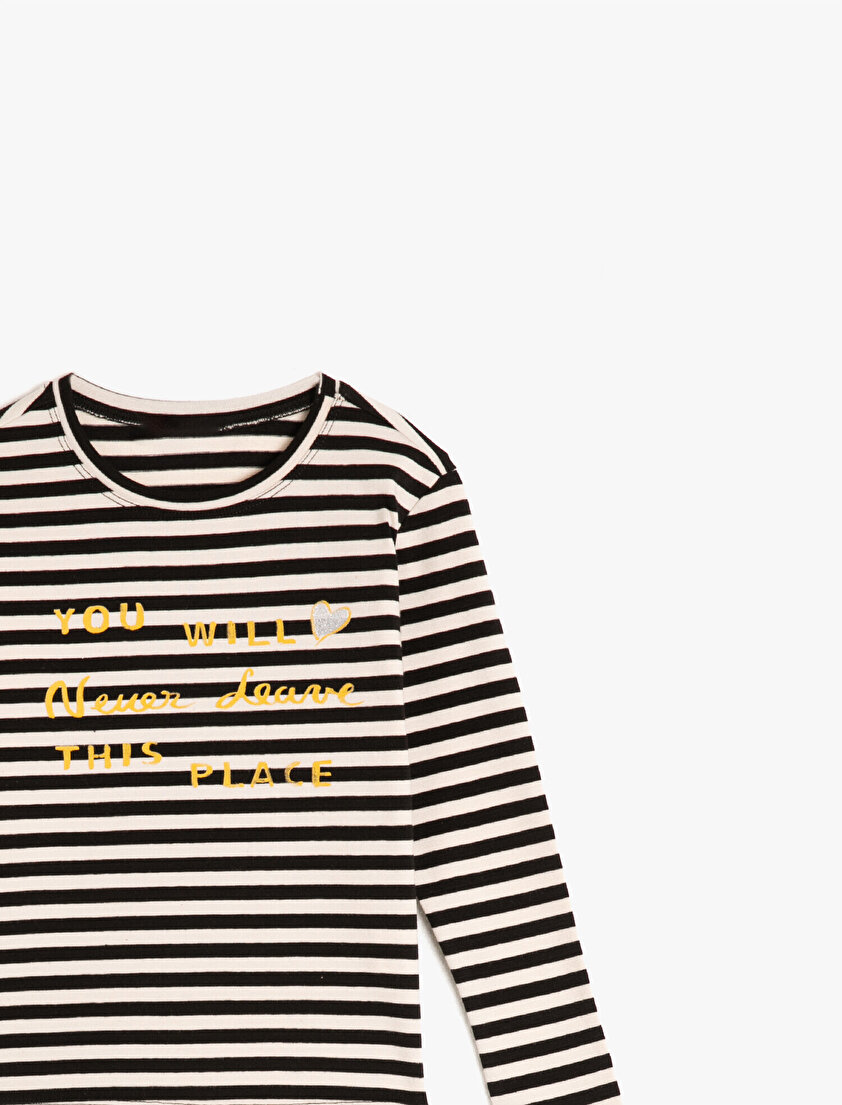 Uzun Kollu Bisiklet Yaka Çizgili Yazılı Baskılı Tişört