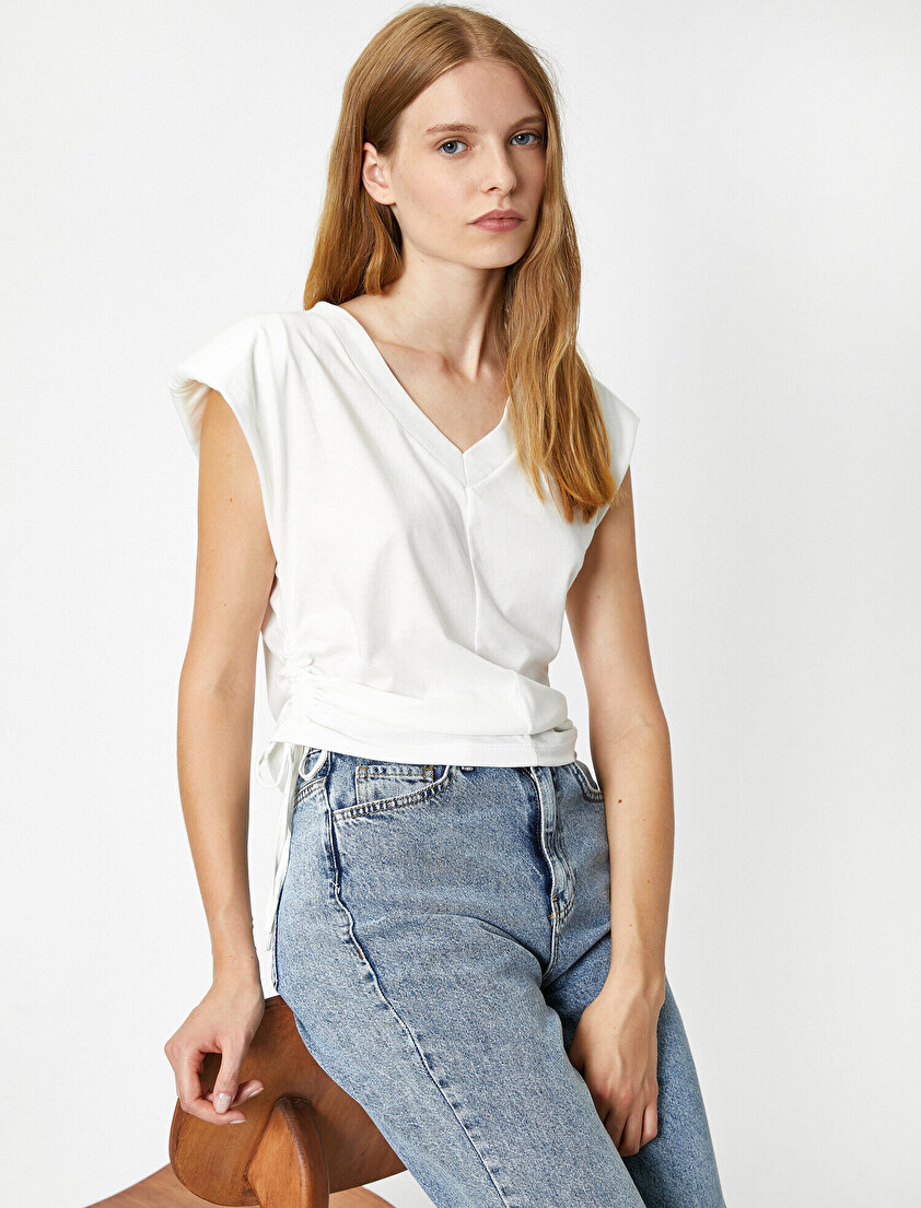 Yanları Büzgülü Vatkalı Kısa kollu T-Shirt