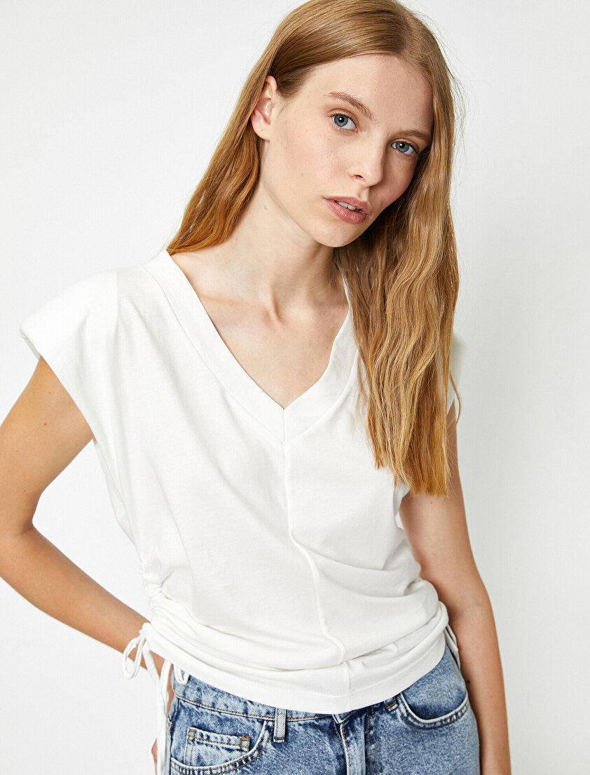 Yanları Büzgülü Vatkalı Kısa kollu T-Shirt