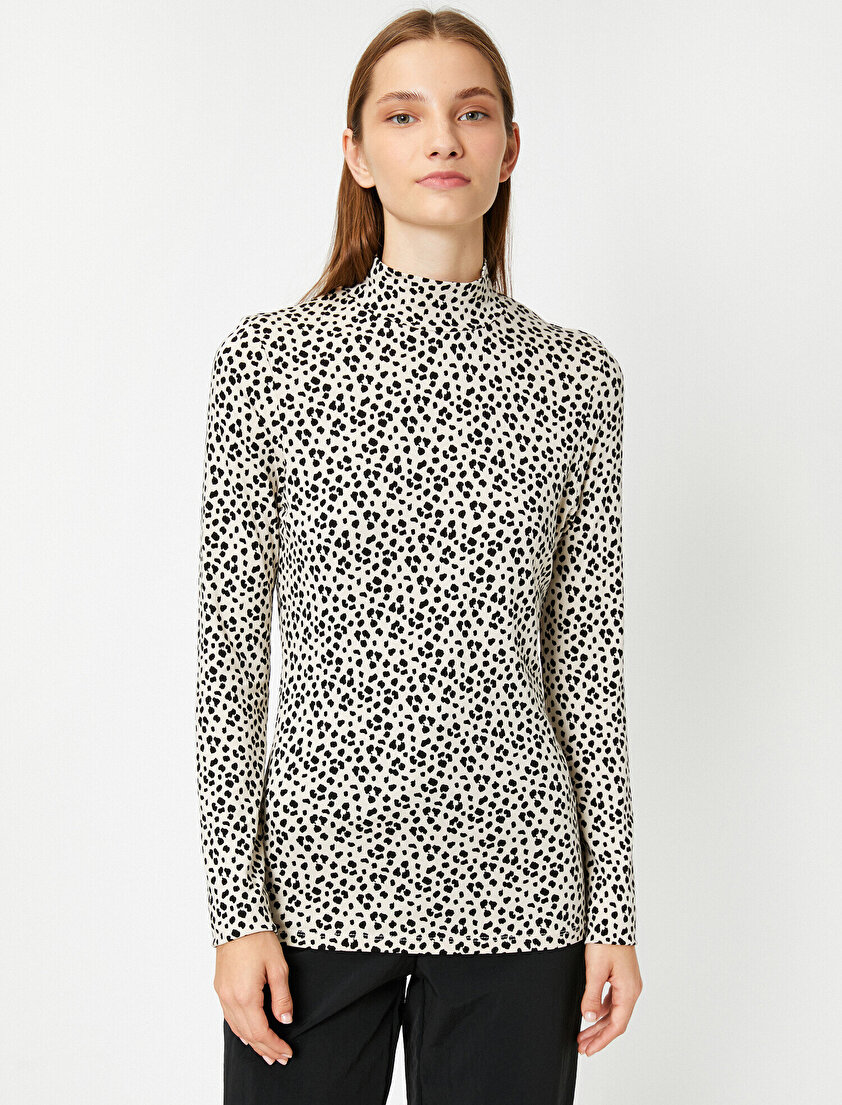 Leopar Desenli Uzun Kol T-Shirt