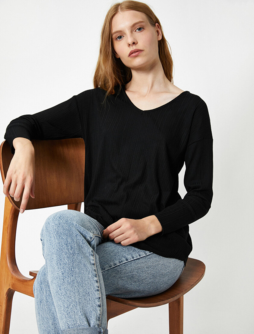 V Yaka Uzun Kollu Tişört