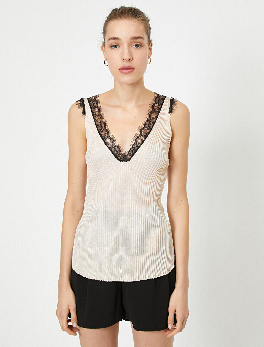 Dantelli V Yaka Triko 