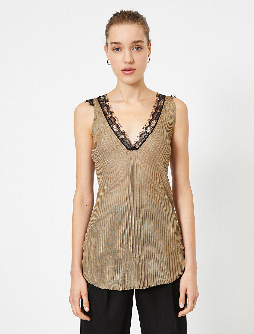 Dantelli V Yaka Triko 