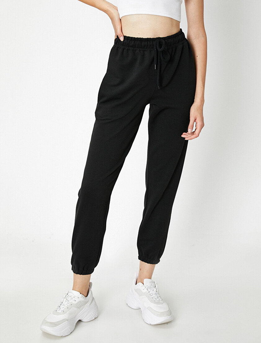 Cepli Bilek Detaylı Eşofman Altı