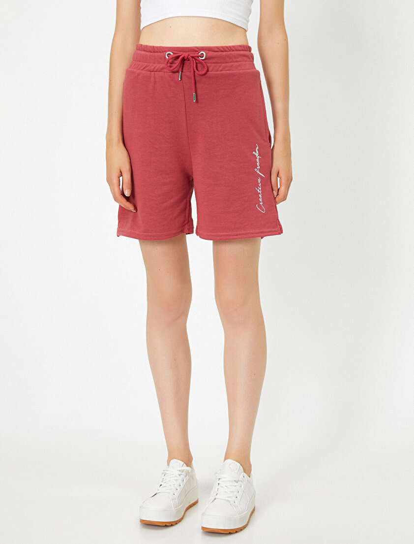 Nakışlı Cepli Şort