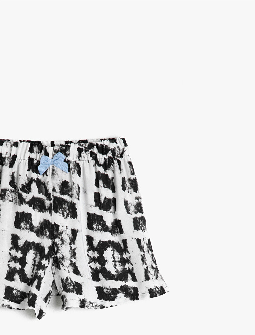 Baskılı Fiyonk Detaylı Şort