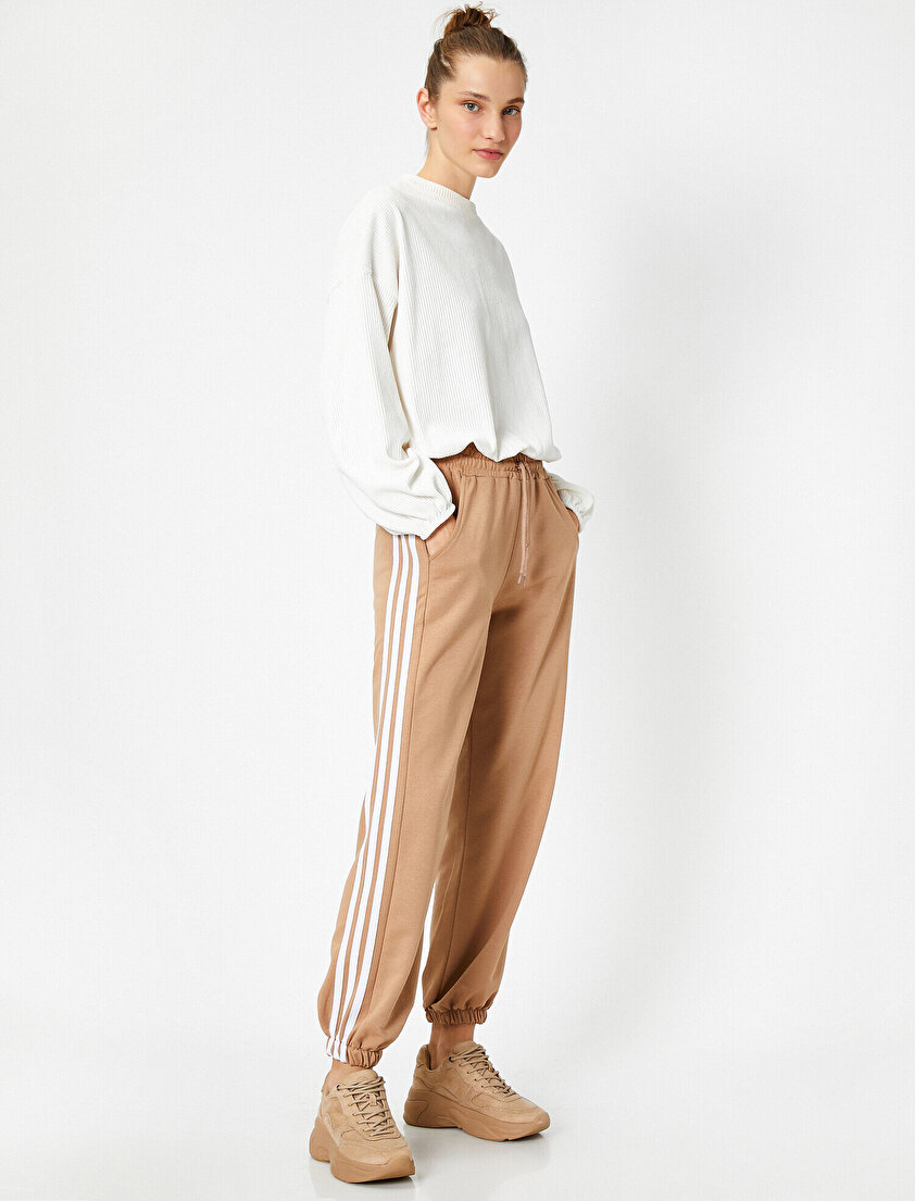 Yanı Şeritli Cepli Jogger Eşofman Altı 