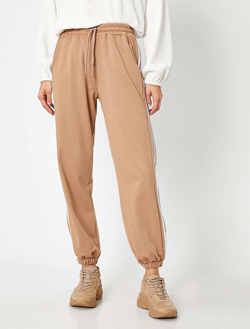 Yanı Şeritli Cepli Jogger Eşofman Altı 