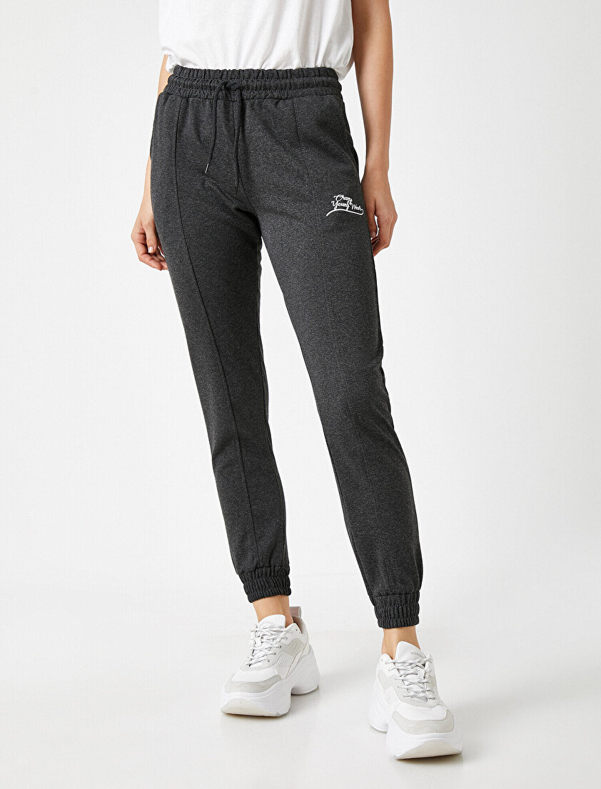 Nakışlı Jogger Eşofman Altı