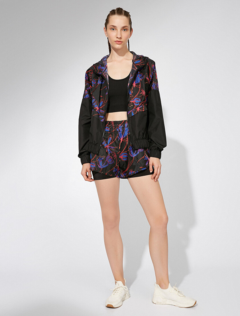 Çiçek Baskılı İki Kumaşlı Şort