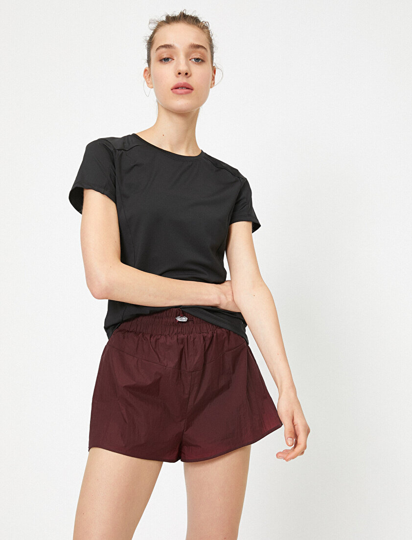 Kısa Kollu Bisiklet Yaka Basic Tişört