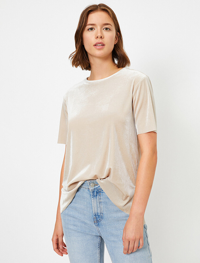 Kadife Kısa Kollu Bisiklet Yaka T-Shirt