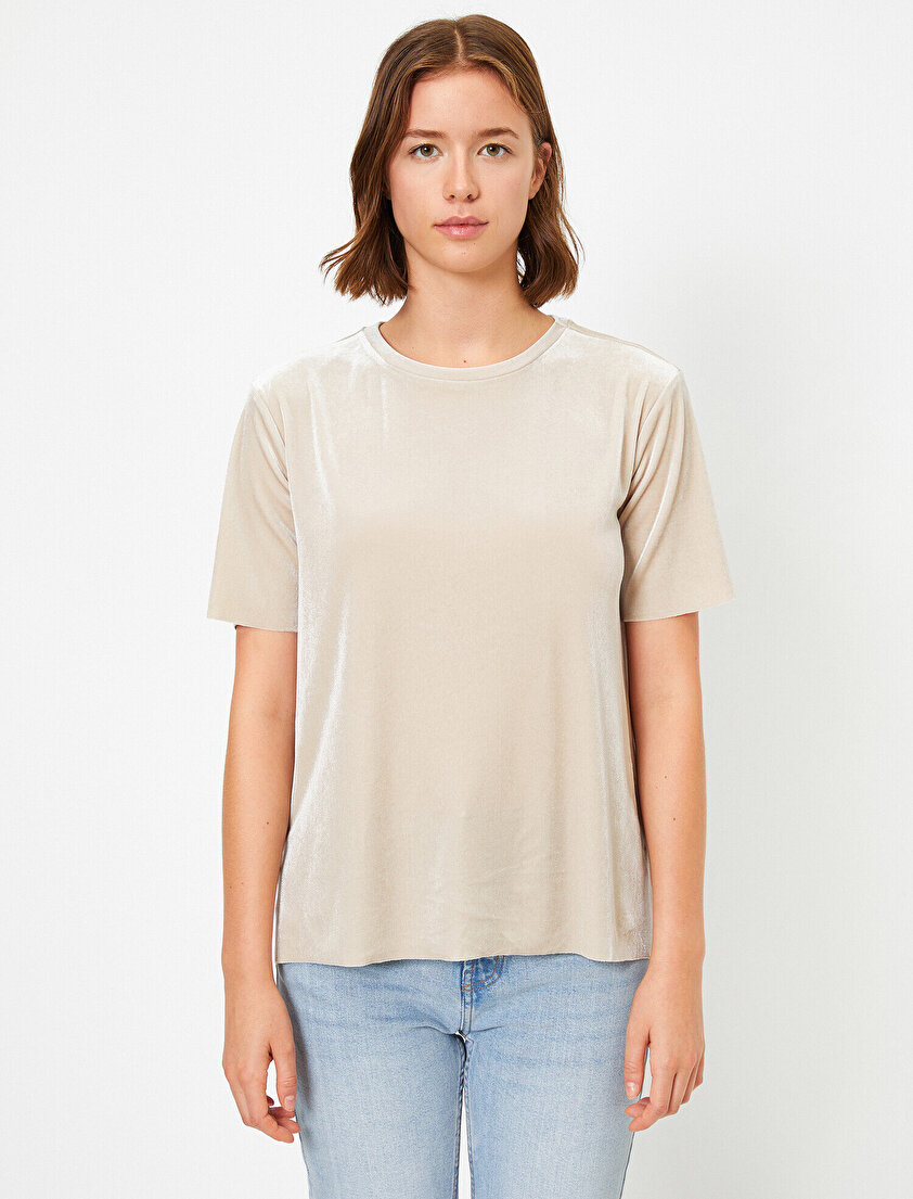 Kadife Kısa Kollu Bisiklet Yaka T-Shirt