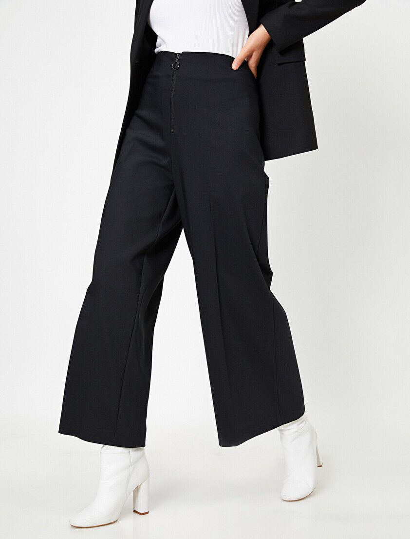 Fermuarlı Geniş Paça Pantolon