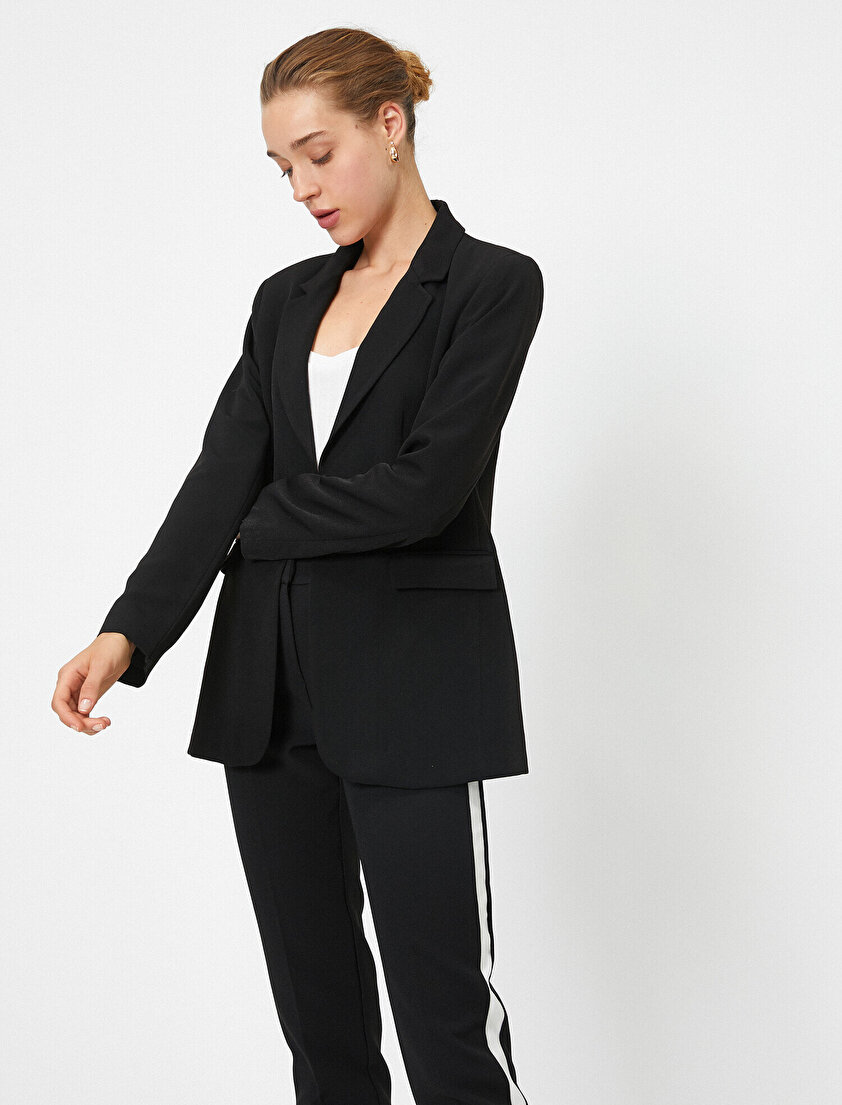 Cep Detaylı Blazer Ceket