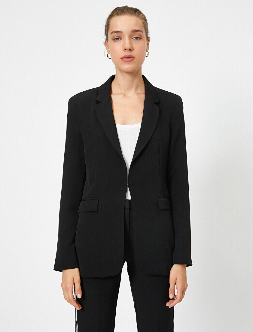 Cep Detaylı Blazer Ceket