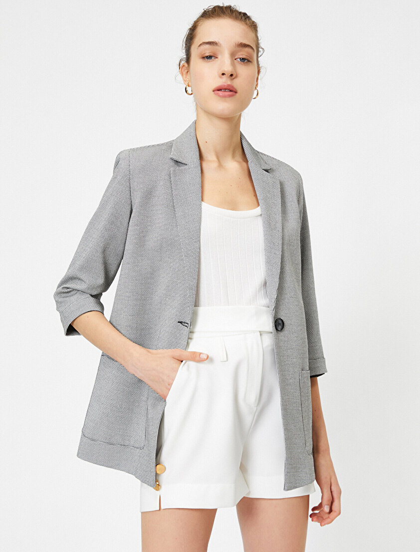 V Yaka Düğme Detaylı Cepli Ceket